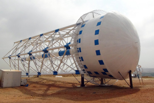 تانکر هوایی ذخیره آب هشت پایه